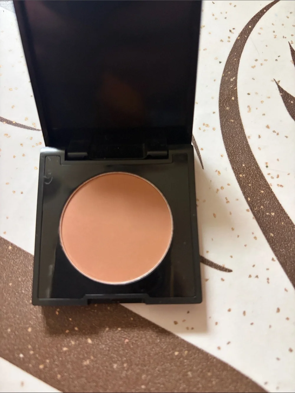 Reina Rebelde Coqueta Bronzer in COQUETA  New